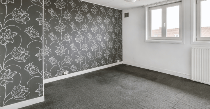 Wallpaper with flowers on it on a wall in Omaha, NE