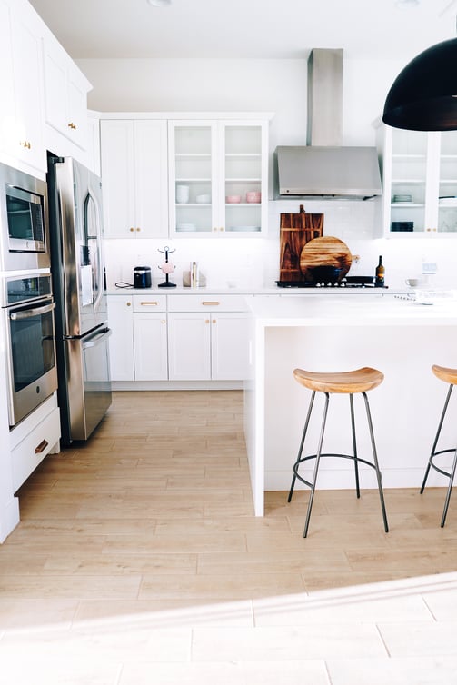 White glass front kitchen cabinets